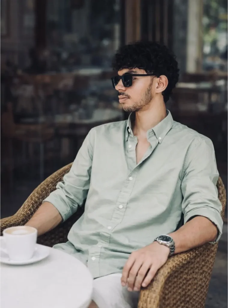 digital marketing strategist in calicut siting photo